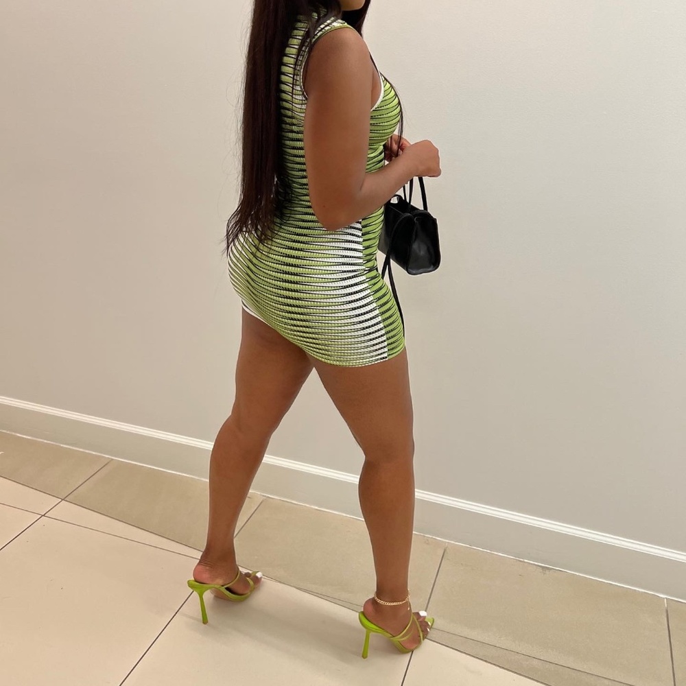 Dress - Picture 2 of 3